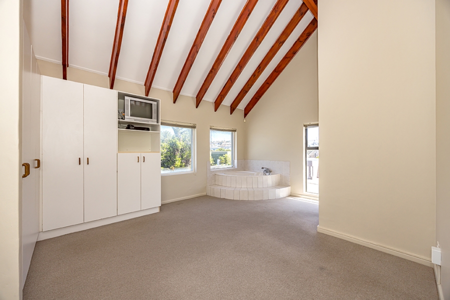 4 Bedroom Property for Sale in Blouberg Sands Western Cape